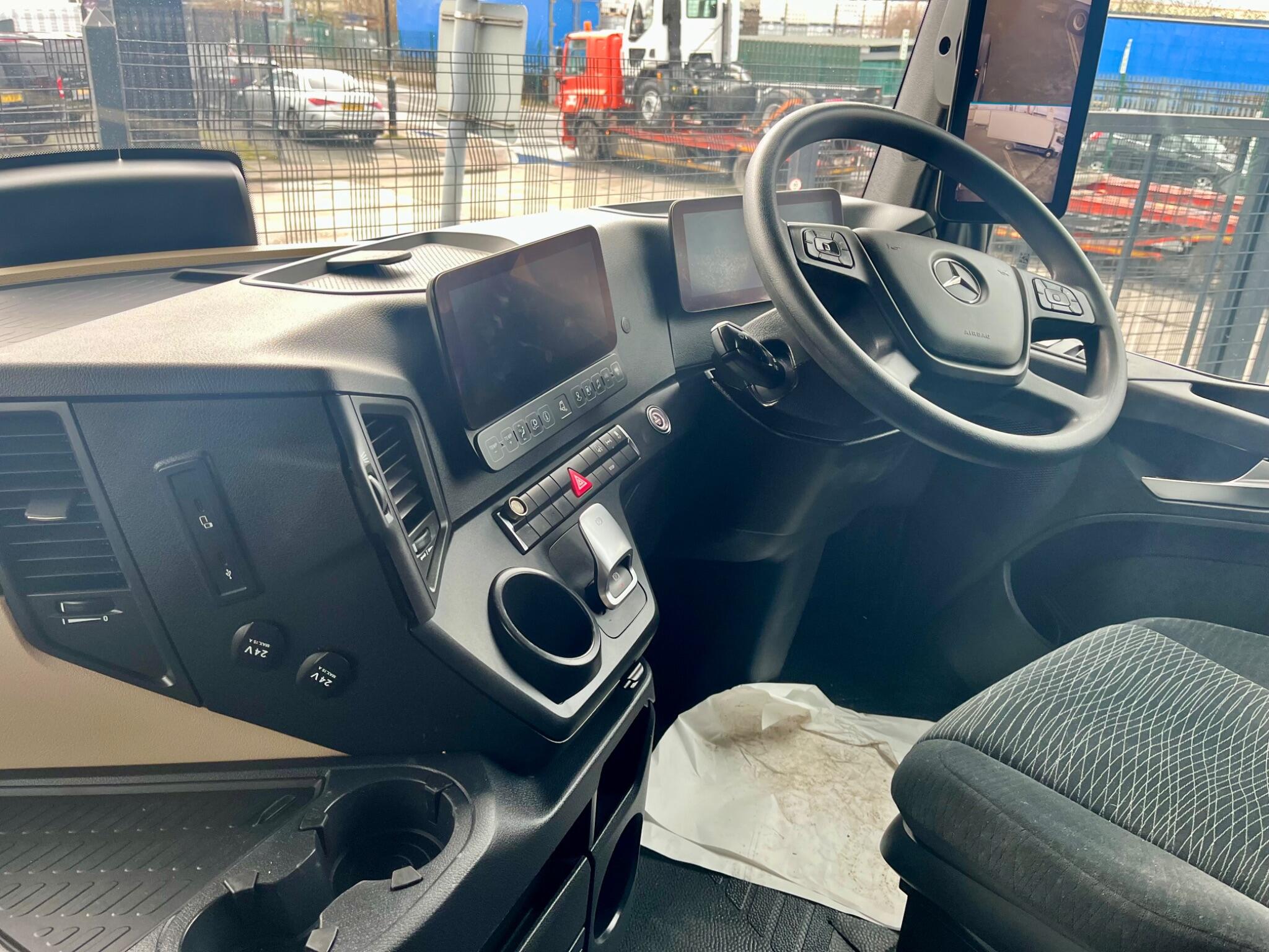 Mercedes-Benz Actros